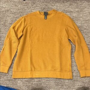 H&M Men's Mustard Crewneck Sweater